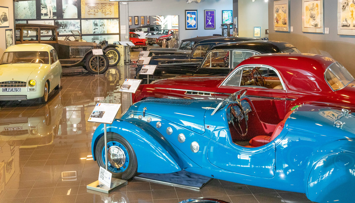 vintage collection in the Tampa Bay Automobile Museum