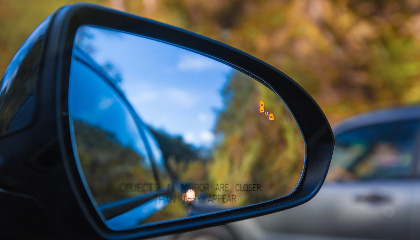 Car mirror – blind-spot monitoring