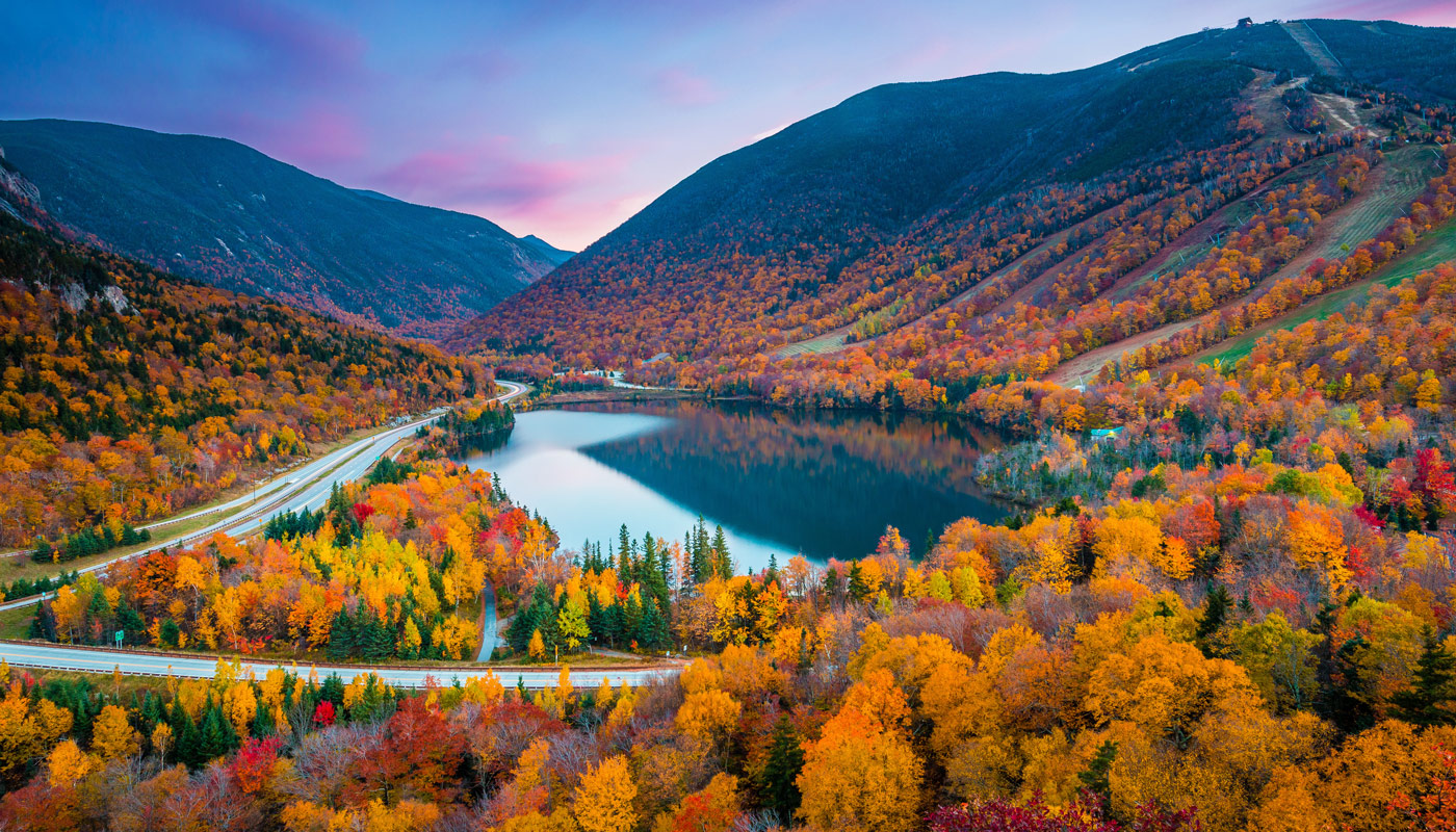 Beautiful fall colors in Franconia Notch State Park | White Mountain National Forest, New Hampshire, USA