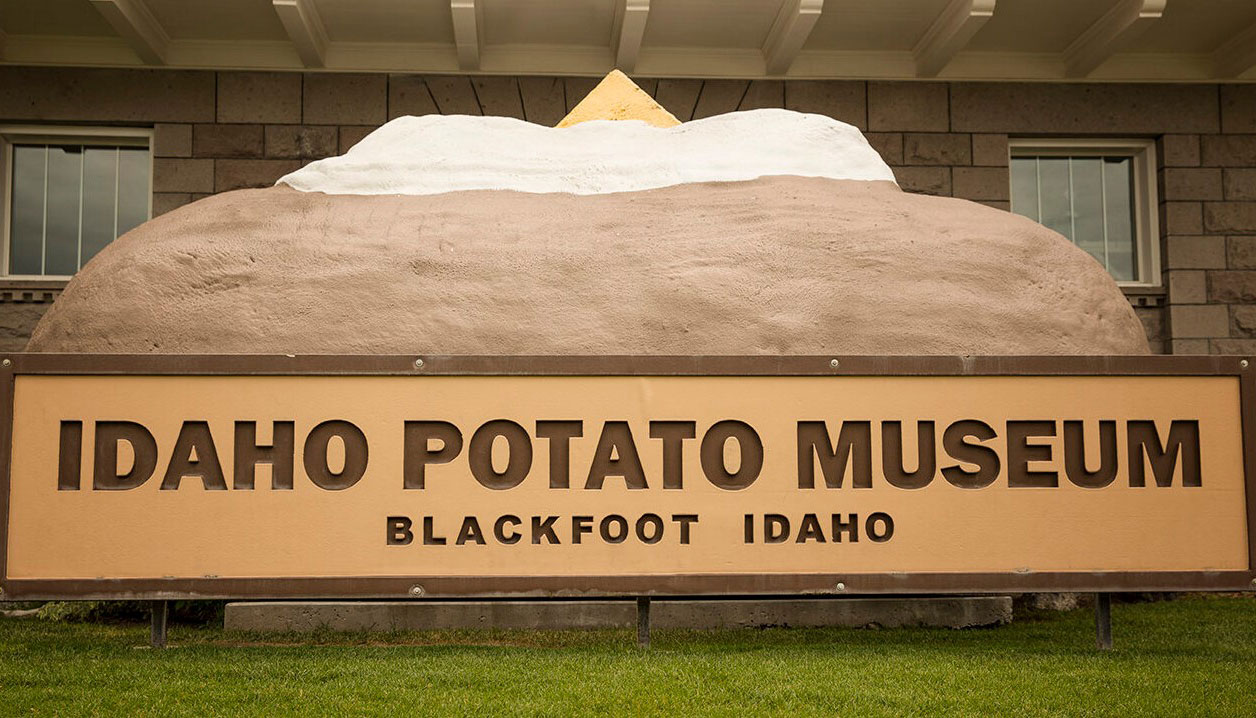 Giant potato sculpture outside the Idaho Potato Museum