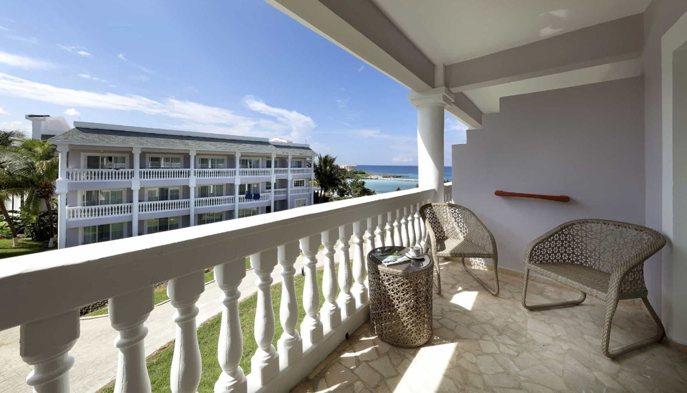 balcony room at the Grand Palladium Lady Hamilton Resort & Spa