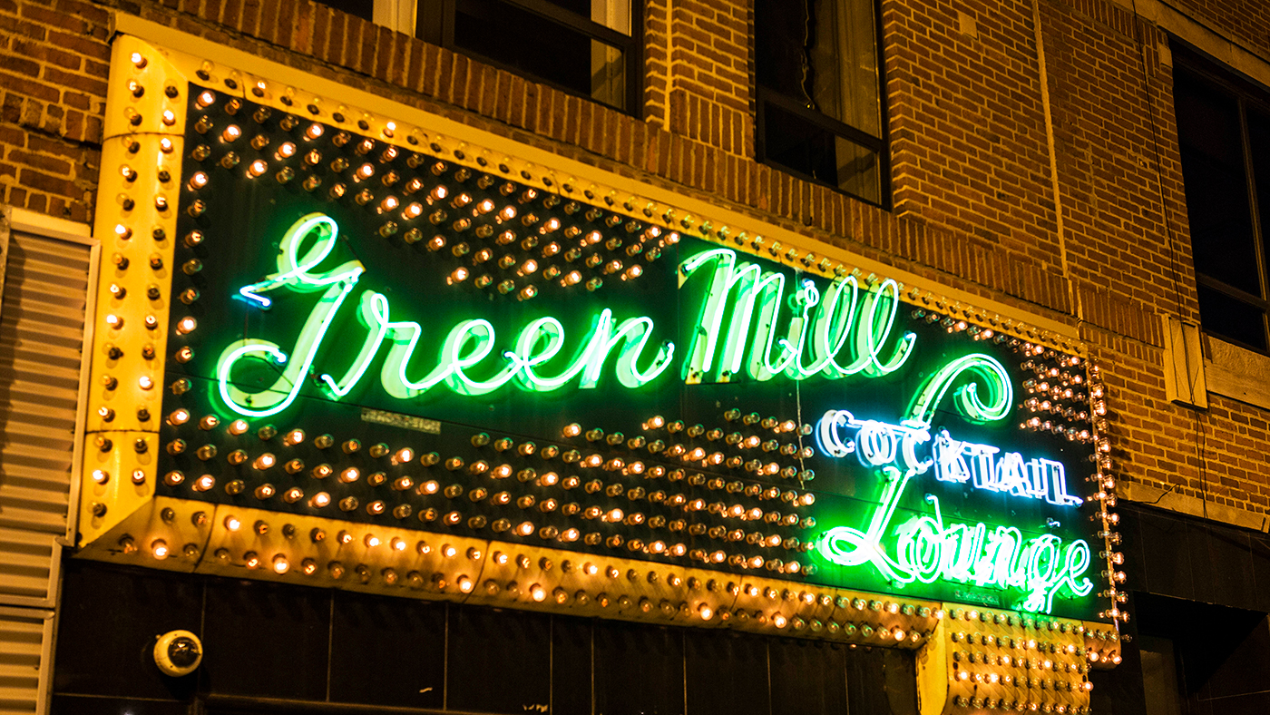 The Green Mill Cocktail Lounge dates to 1907