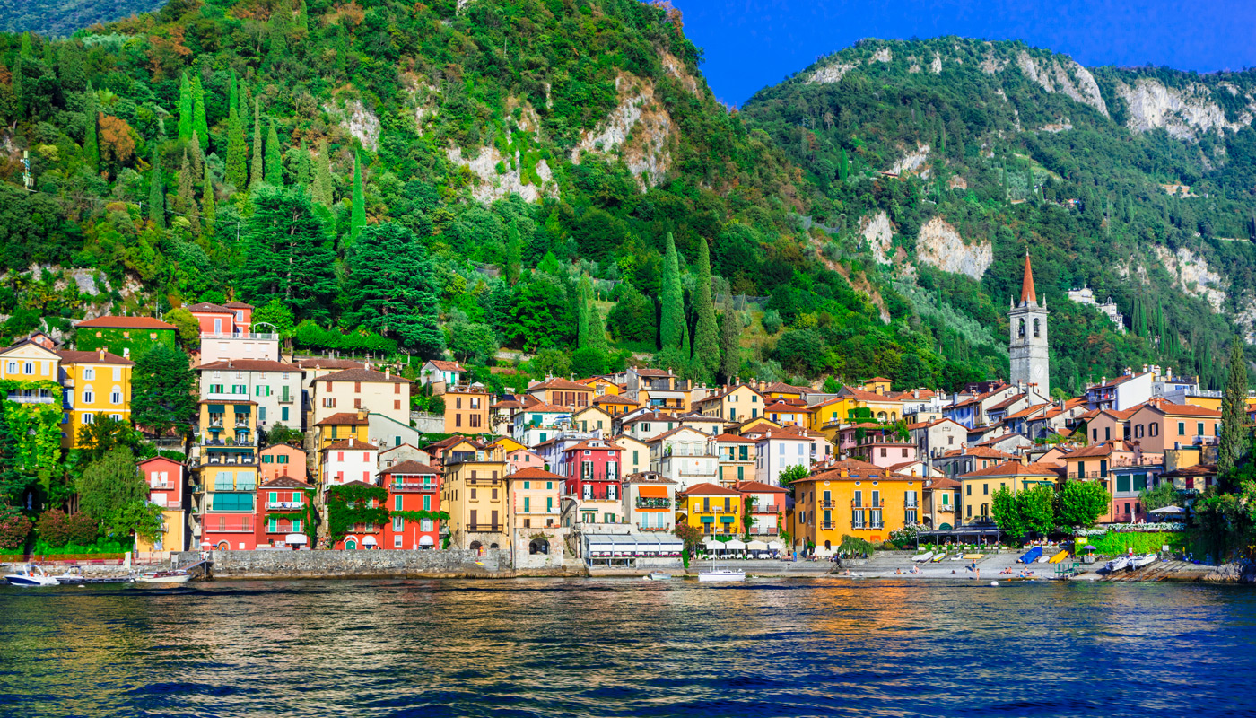 Houses along Lake Cuomo in Italy